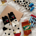 한국 만화 펭귄 아카데미 스타일 긴 양말