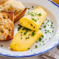 Omelete (cogumelo e queijo)