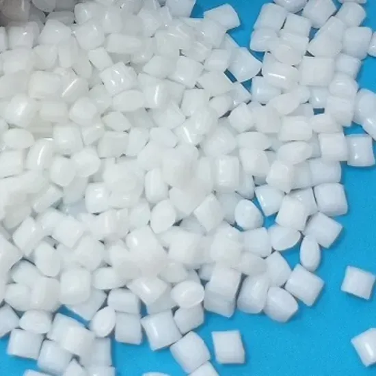 Low-Precipitation PBT for Electronics