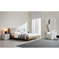 Meubles de chambre à coucher modernes de luxe Lit d'ameublement en acier inoxydable avec cadre de lit en bois massif