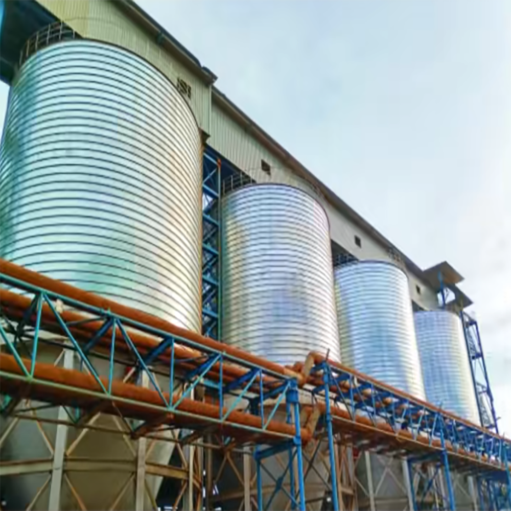 Precisely measured cement mixing steel plate silo