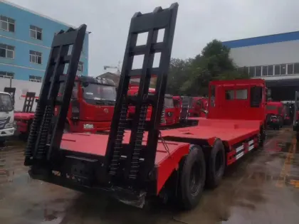 Dongfeng 8X4 Flatbed Transportation Truck