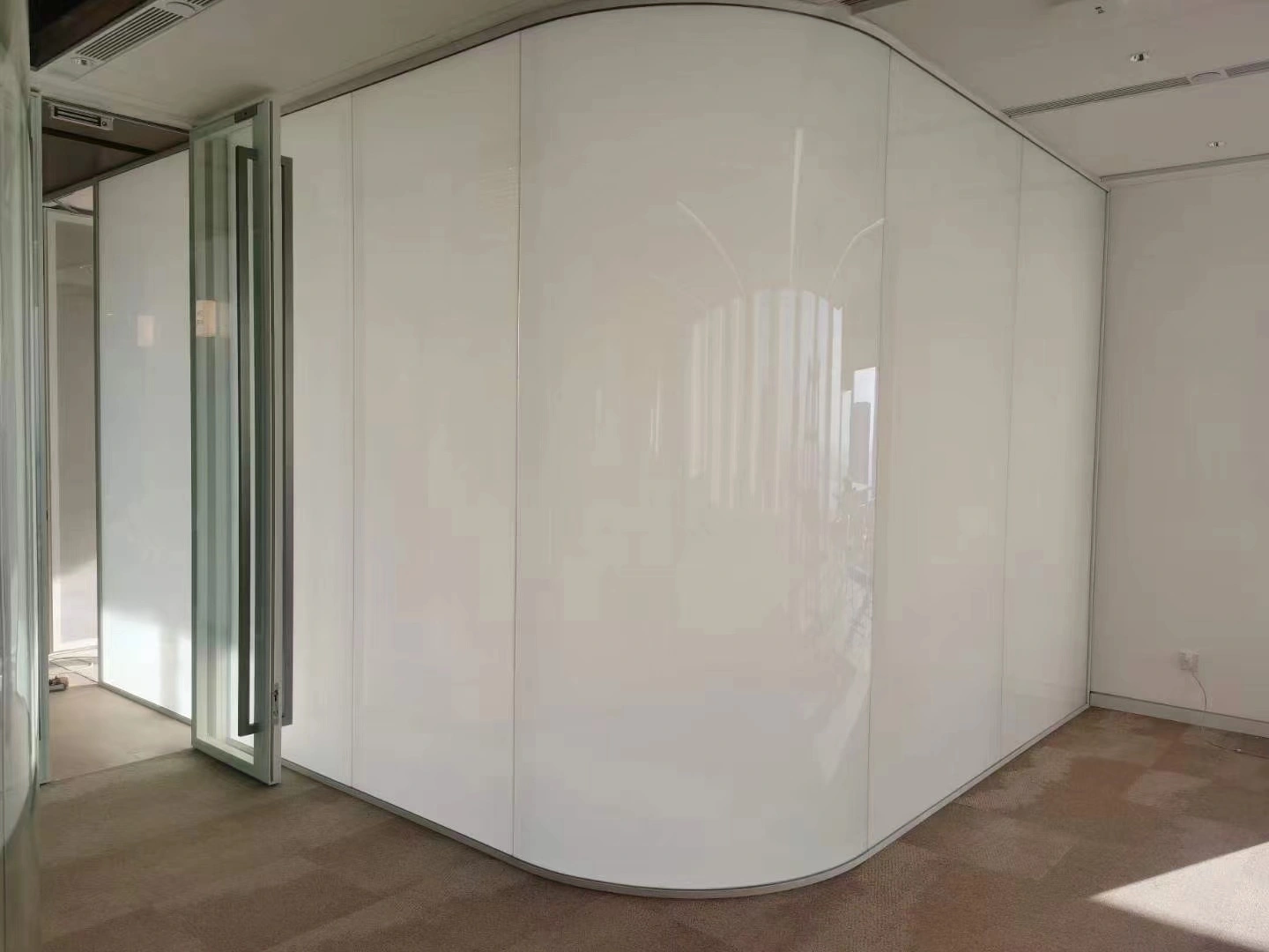 Toughened Tempered Intelligent Glass