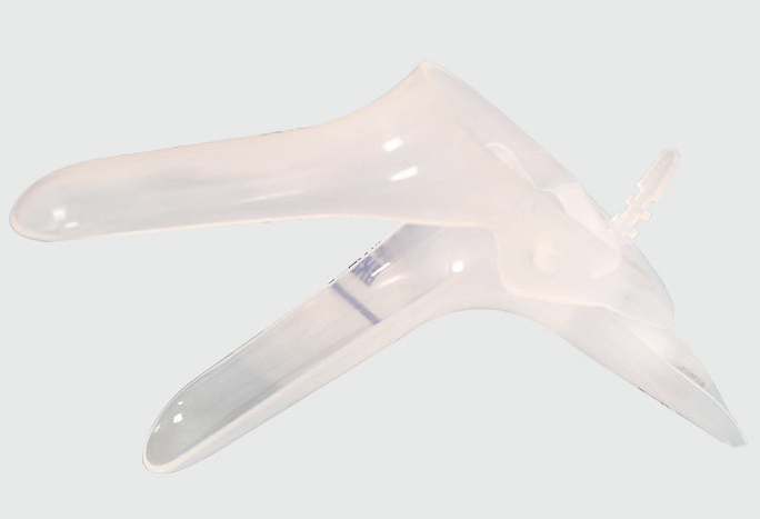 Sterile vaginal dilator for single use