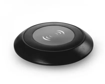 Qi wireless charger for desktop