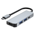 Fyra i en USB 2.0 -navadapter