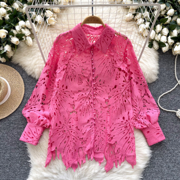 Ladies' Stylish Heavy Industry Hollow Hook Flower Lapel Long Sleeve Lace Top