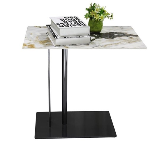 シンプルな大理石の正方形のサイドテーブル