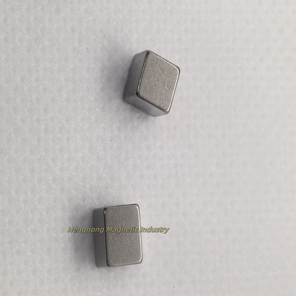 N48 neodymium iron boron strong magnetic field