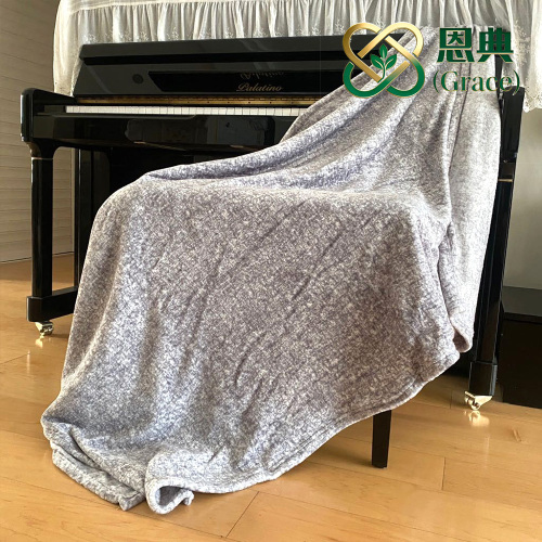Cobertor Elegante Cinza Misty Dot