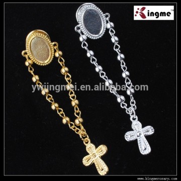 Gold plated Catholic brooch supplier