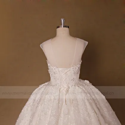 Luxurious Lace Ball Gown Wedding Dress Bridal