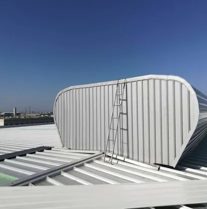Ridge-Type Ventilation: Enhancing Building Smoke Exhaust with Triangular Skylights