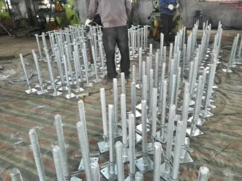 Kwikstage Scaffolding U Head Screw Jack Base