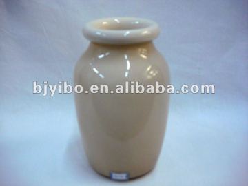 Cylinder shape purple color glass vase