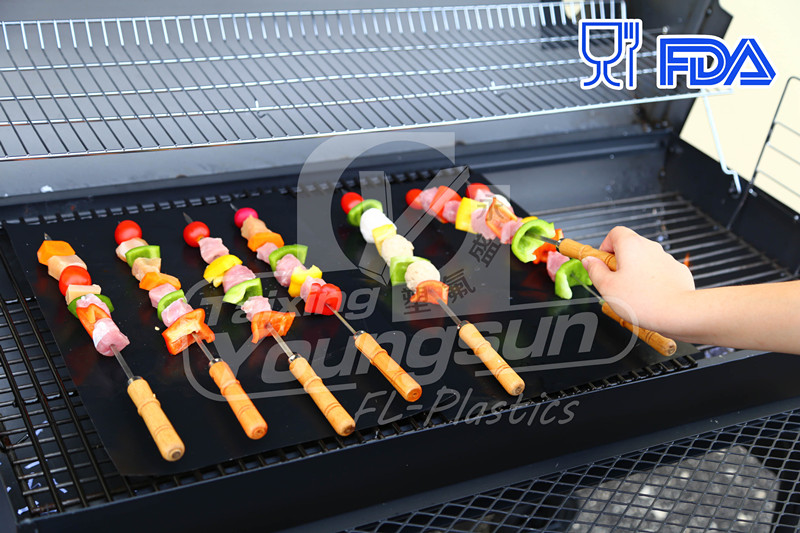 PFOA Free and Non-stick Grill Mat BBQ