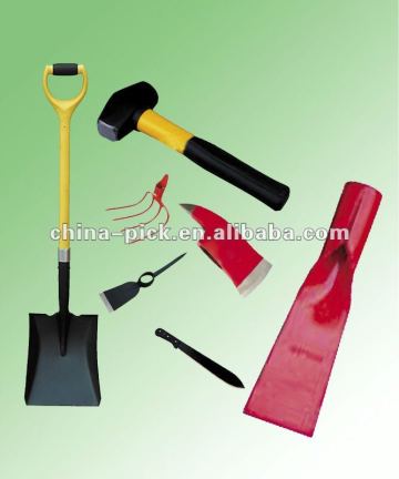 different kinds of garden tools