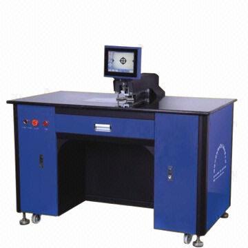 Hole punching machine for FPC, PCB and film materials