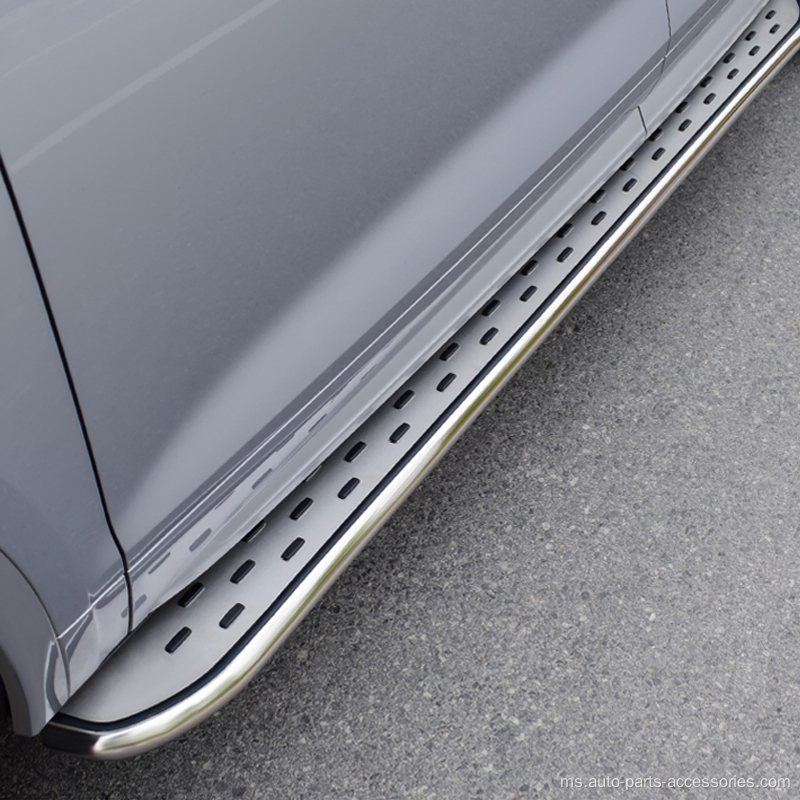 Langkah -langkah sampingan papan borong untuk Audi Q5