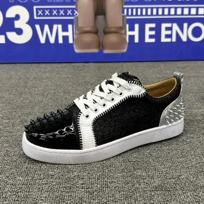 High Quality Men's Classic Gold Rivet Flat Shoes