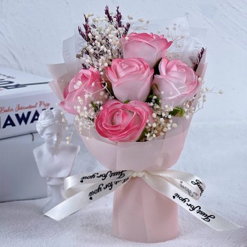 Exquisite Handmade Mini Bouquet: Artificial Soap Roses, Eucalyptus, and Dried Flowers in Gift Box