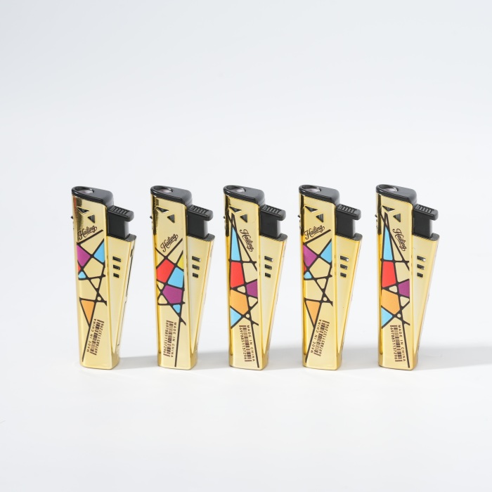 Isqueiro com padrão de diamante fragmentado geométrico multicolorido banhado a ouro
