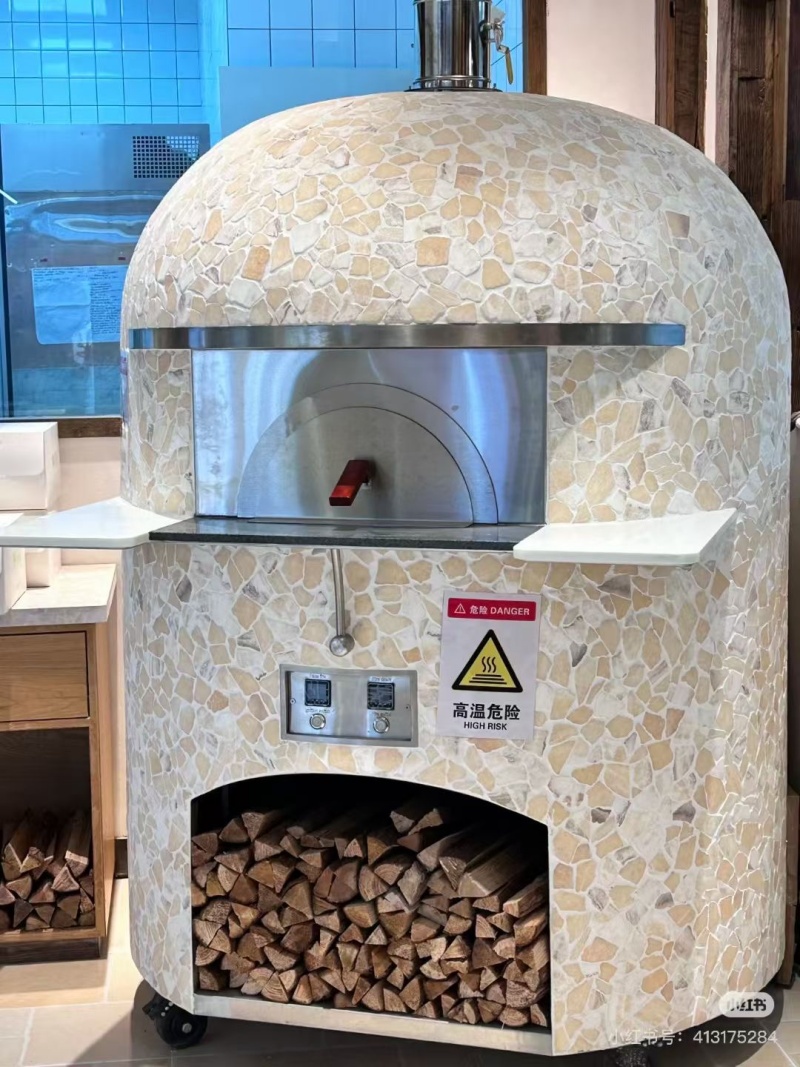 round brick pizza oven