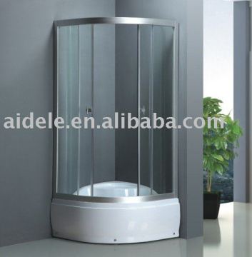 simple shower screen