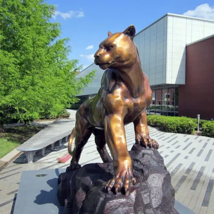 Plaza decoration cast bronze animal panther sculpture