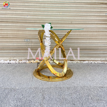 Mailai New Round Decorations for Wedding and Event Gold Cake Table