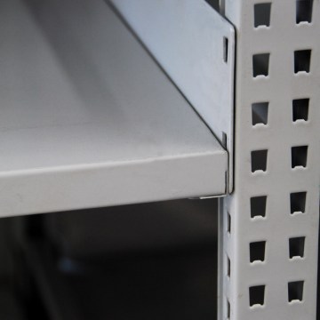 beam of shelving