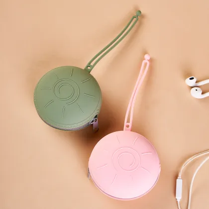 Cute Silicone Pacifier Holder Case - Easy to Clean Stroller Bag