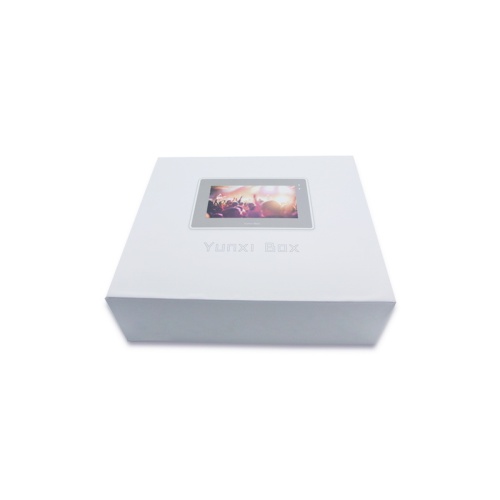Simple white electronics paper box