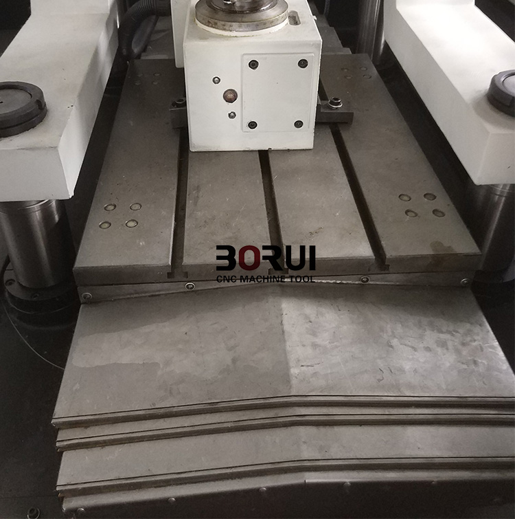 CNC slotting machine