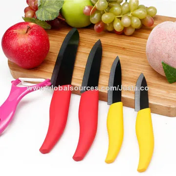 Complete ceramic knife and peeler set with potato peeler