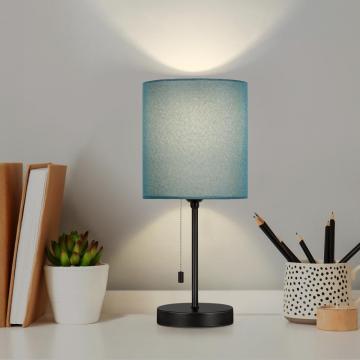 Vintage rustieke bureaulamp met stofschaduw