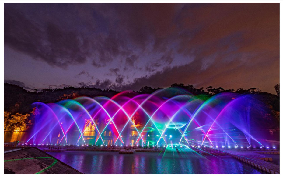 LED underwater spotlights for park fountains