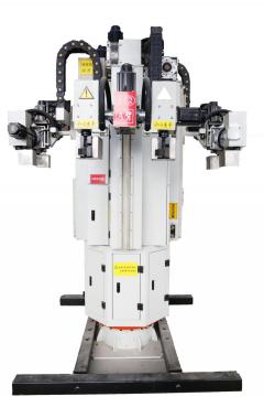 Turntable manipulator for casting