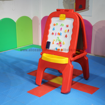 Children's Educational Toy: Lovely Kindergarten Furniture - Drawing Board, Mini Whiteboard, and Preschool Blackboard