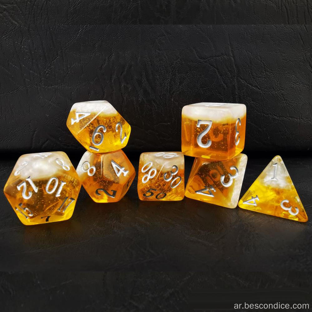 مجموعة نرد Bescon Beer Dice ، Novelty 7pcs Beerdice Polyhedral D&D DND Dice مجموعة من 7pcs ، الأبراج المحصنة والدربينز الزهر