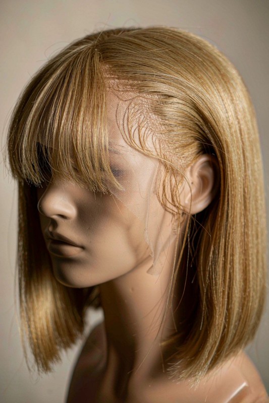 613 Blonde Short Bob 13x4 Lace Front Wig 100% Human Hair