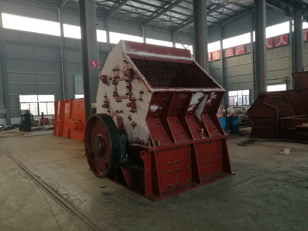 Hammer crusher for industry