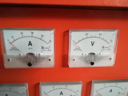 Voltage Meter on Machines