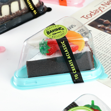 100pcs Plastic Cake Slice Box with Black Base - To-Go Cheesecake Pie Dessert Containers for Christmas, Handmade Bakery, Birthday