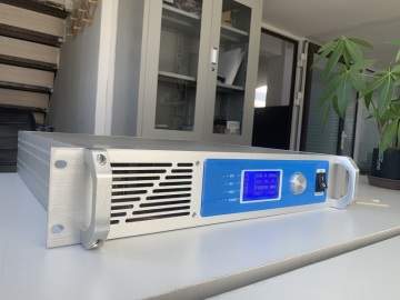 เครื่องส่งสัญญาณวิทยุ FM 2000w RS