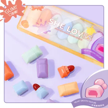 Wholesale Custom Logo Vegan Lipstick Set: High-Pigmented, Matte Liquid Lip Gloss with Creamy Mini Lipgloss