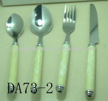 hanging cutlery set