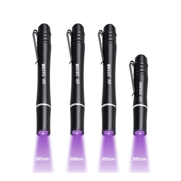 Lampe de poche miniature du stylo UV: une torche ultraviolette LED à 365 nm polyvalente et une lumière noire de 380 nm pour la détection de l'argent