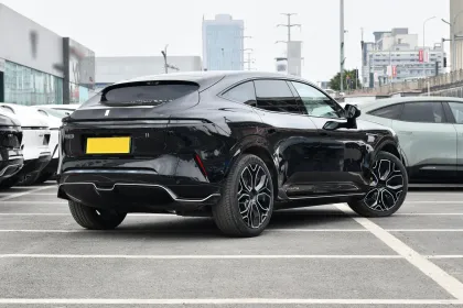 2024 Changan AVATR 11 Black Electric SUV