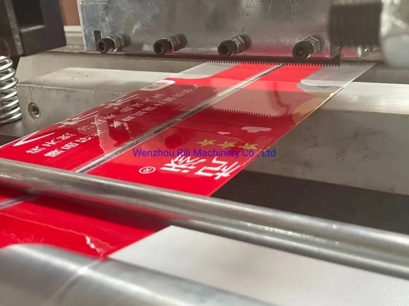 High Speed Shrink Sleeve Film Cutting Machine